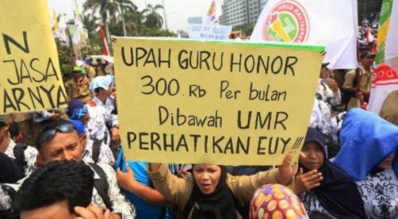 guru honorer swasta