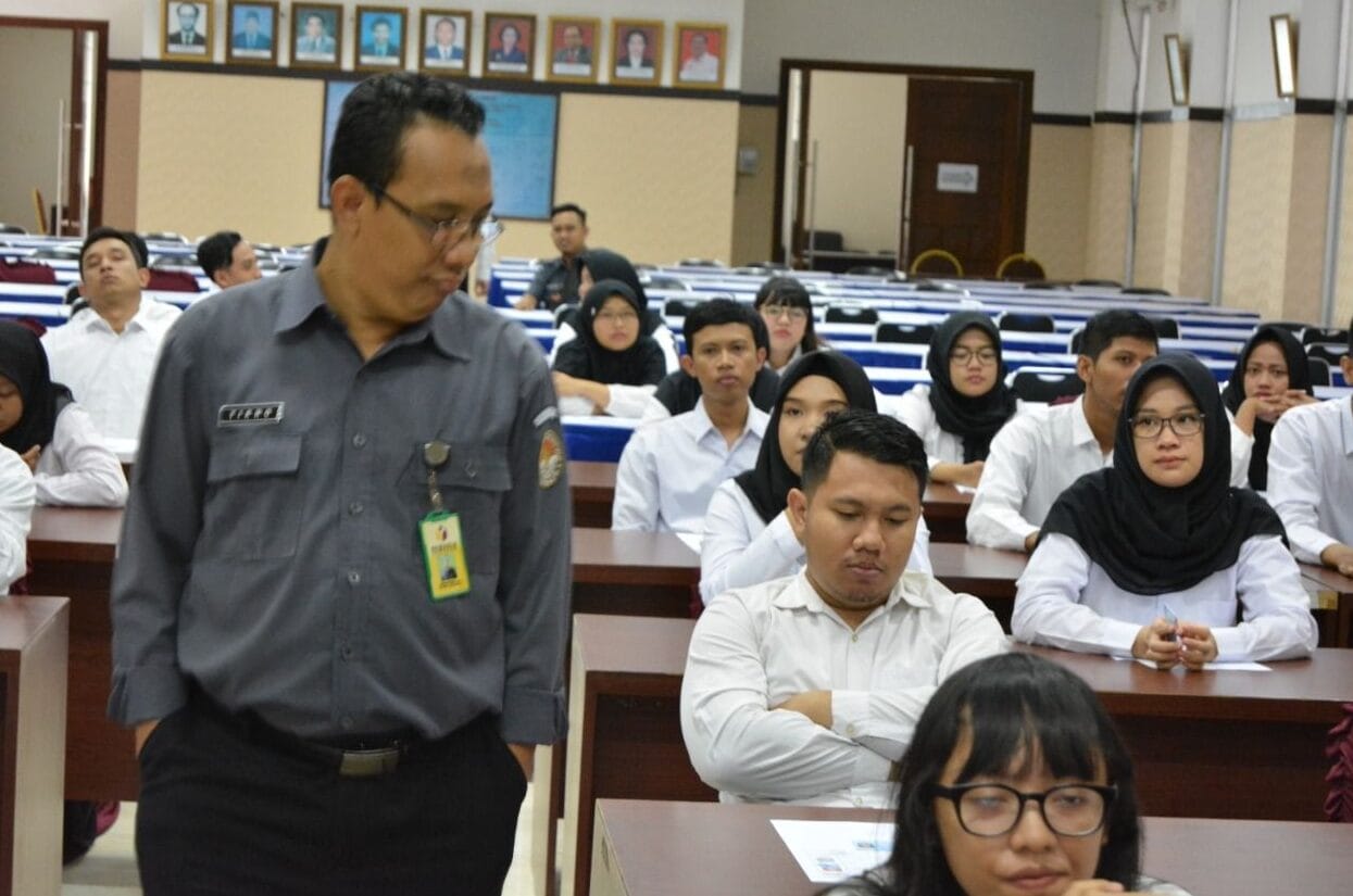 syarat cpns bawaslu