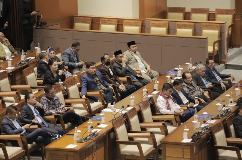 honorer k2 adalah