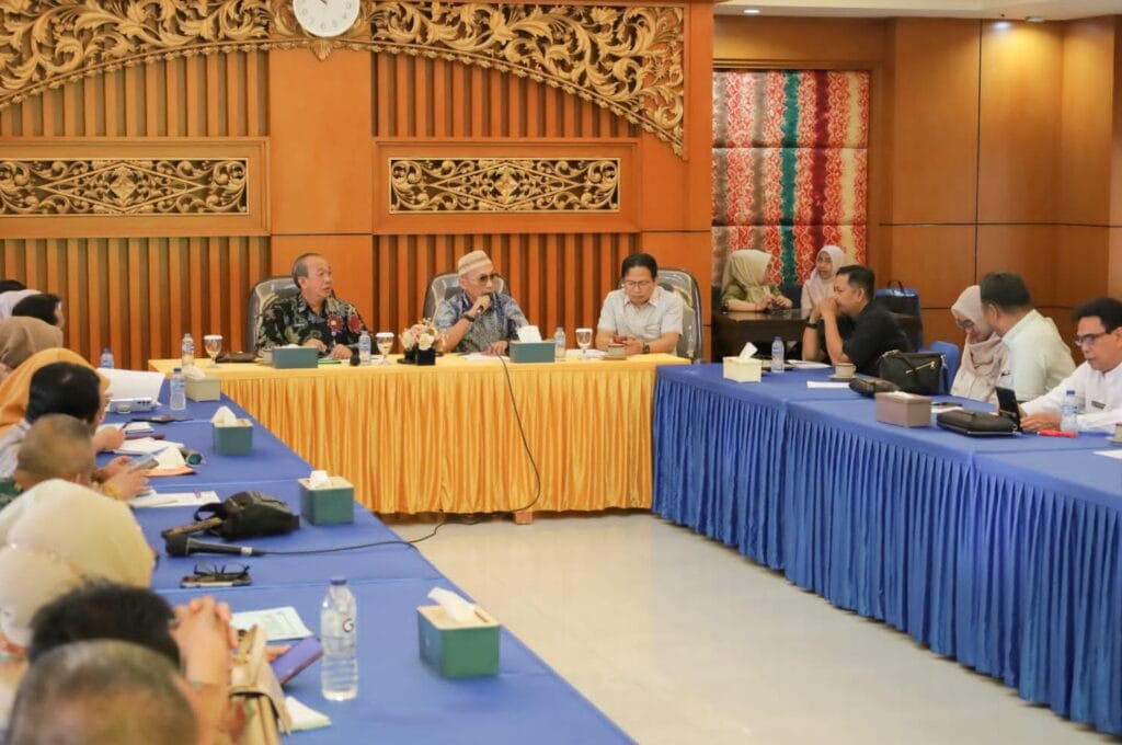analis kebijakan