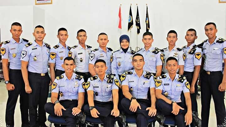 seragam pkn stan