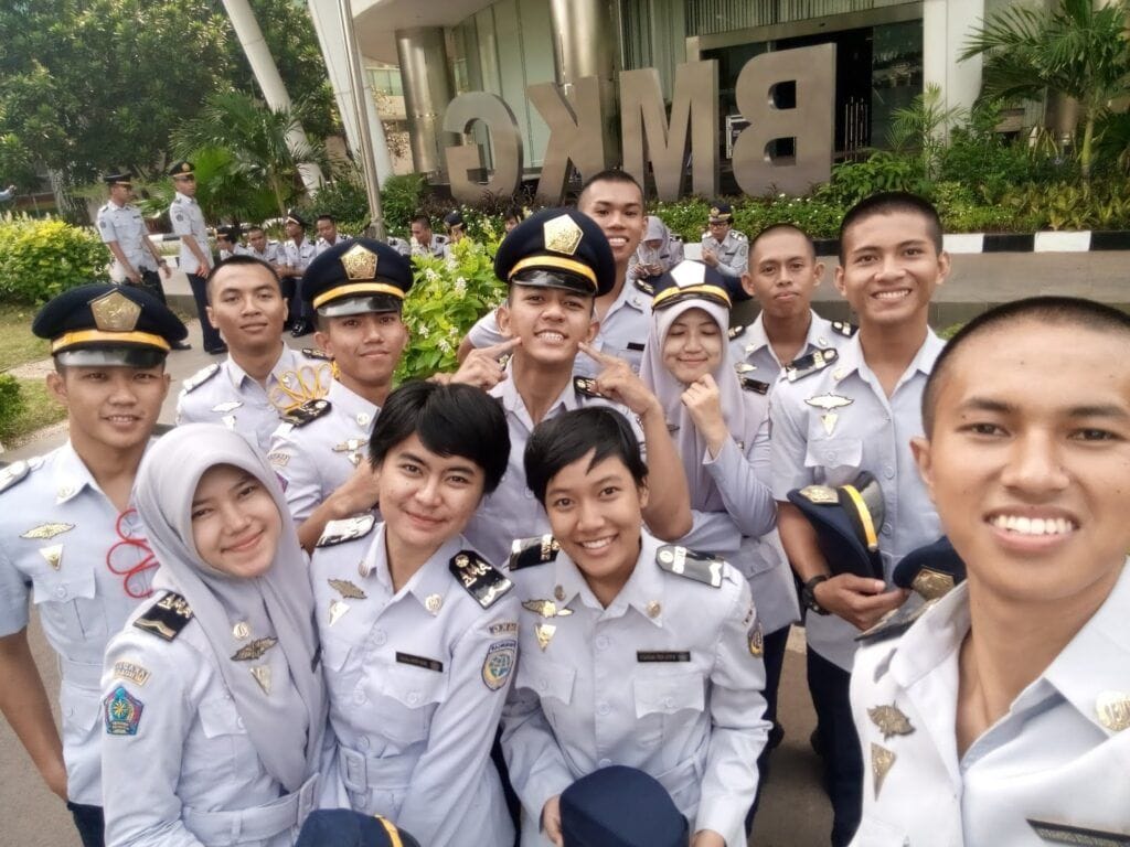stmkg syarat