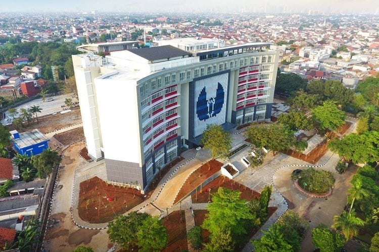 kampus pkn stan
