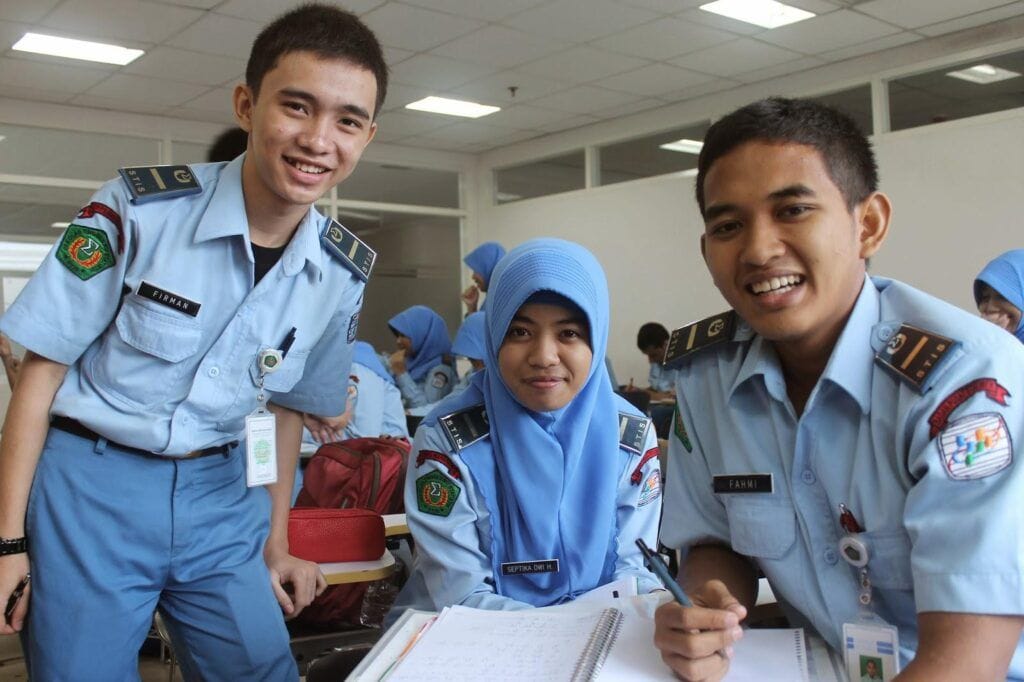 stis kedinasan