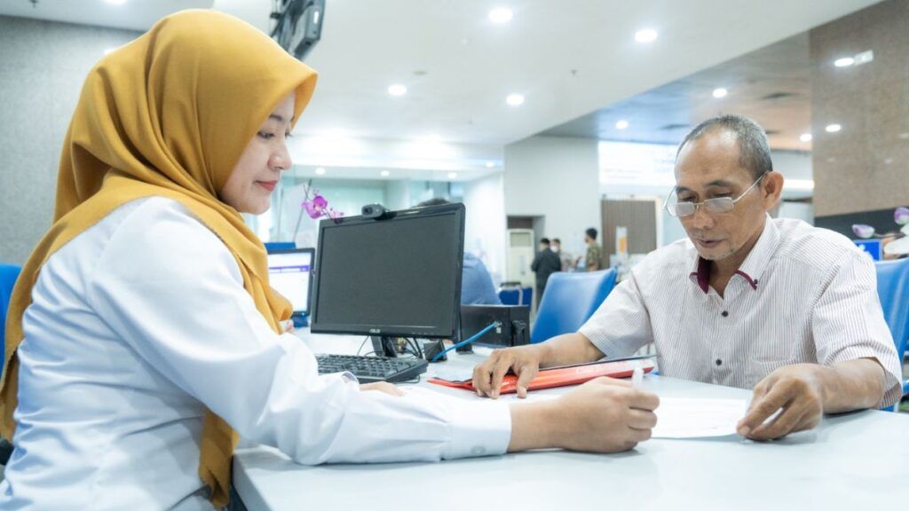gaji pensiunan pns cair