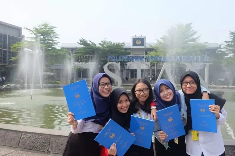 masuk stan 2025