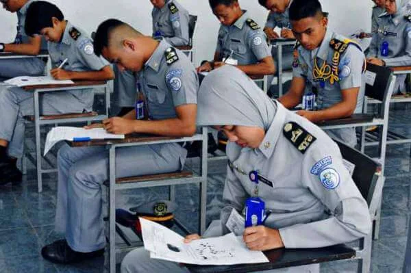 syarat masuk sekolah kedinasan
