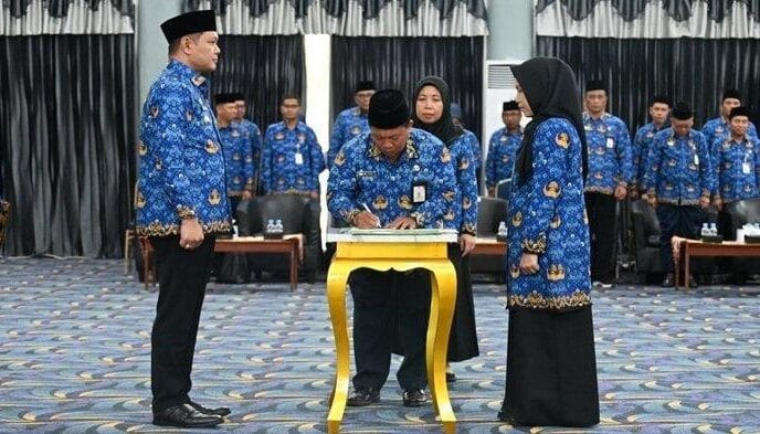 info bkn pns pppk baru tak langsung minta pindah