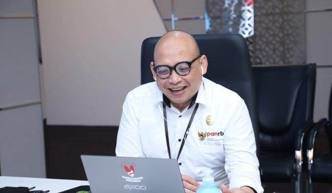pernyataan resmi kepala biro dakip kemenpan rb averrouce