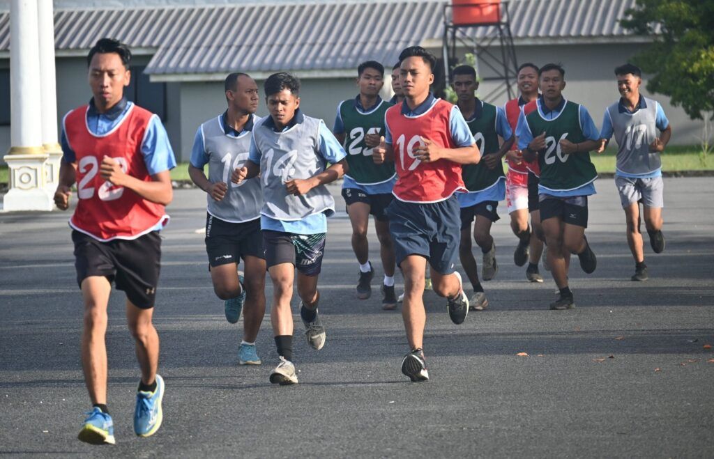 strategi lari 12 menit