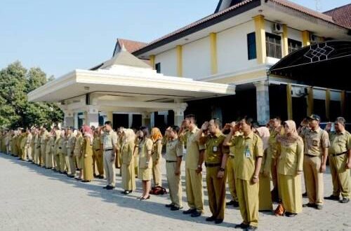tugas pengelola layanan operasional

