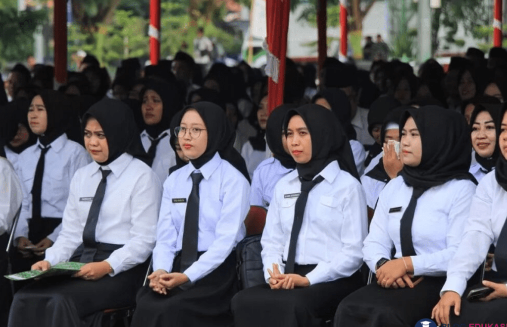 Tugas Analis Standardisasi Ahli Pertama